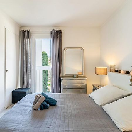 Cassis Center Apartment Bagian luar foto